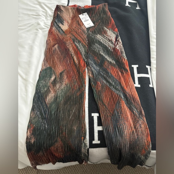 Abstract Patterned trousers - Picture 2 of 2